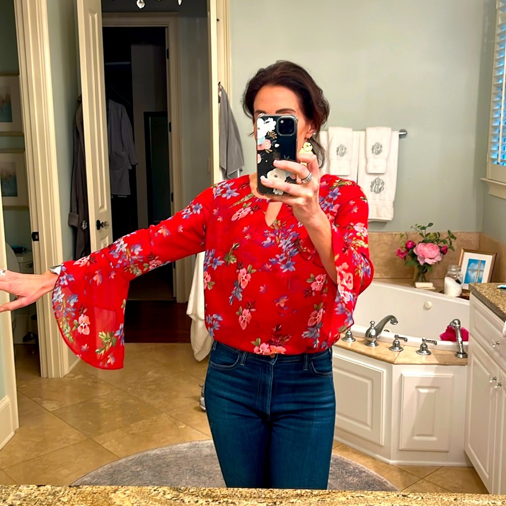 Cabi Red Floral Top Size S With Flutter Sleeves - image 1